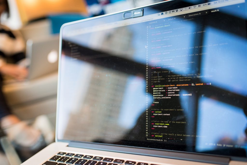 Professionele datavernietiging: veilige verwijdering van gevoelige bedrijfsdata van computers en datadragers